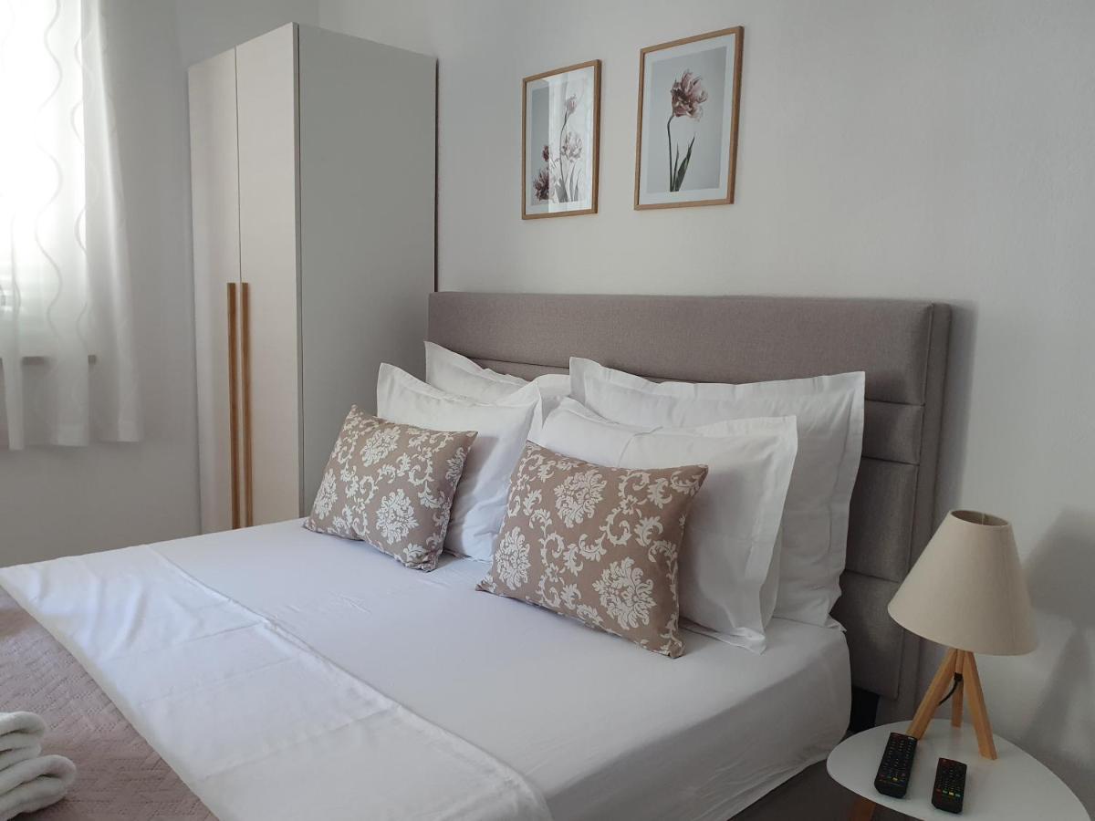 Apartmani Eterovic Baška Voda Extérieur photo