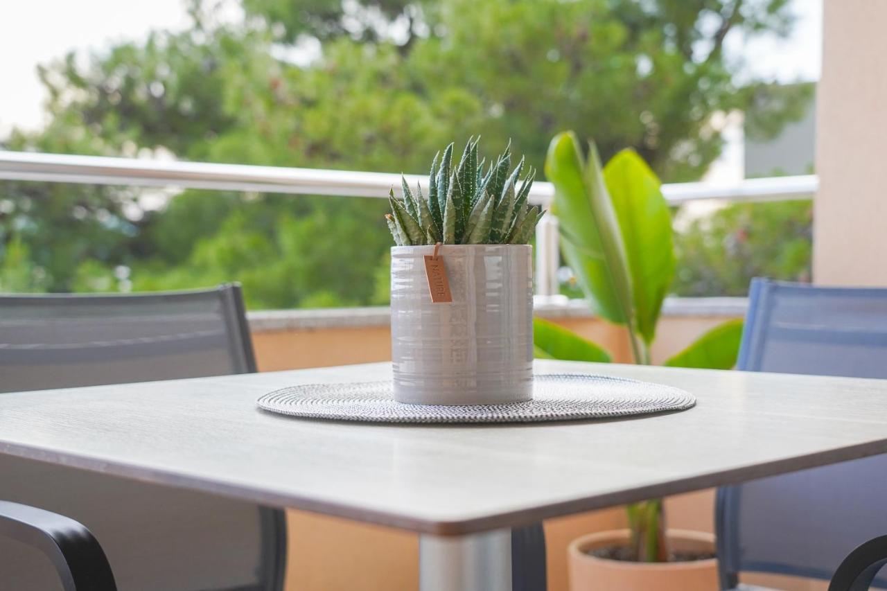 Apartmani Eterovic Baška Voda Extérieur photo