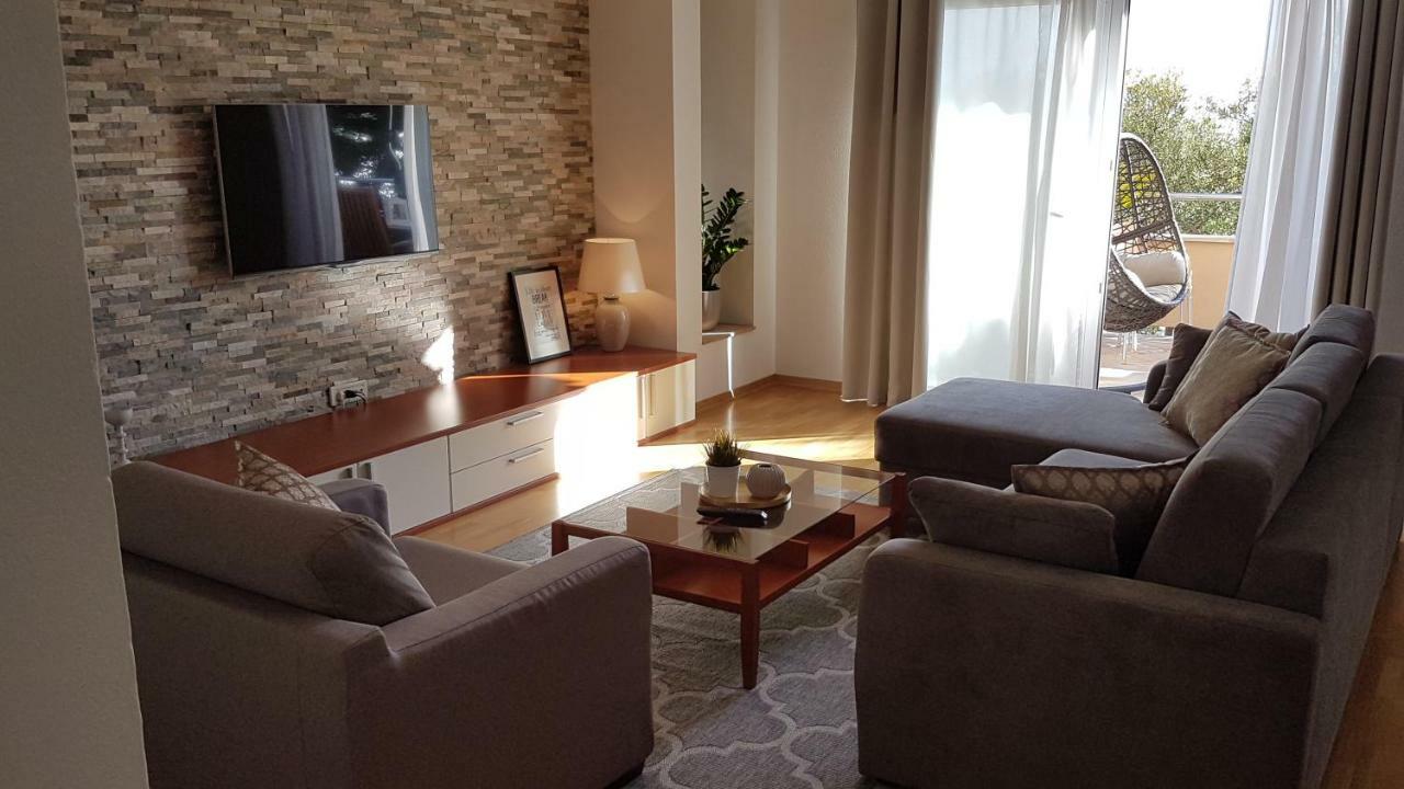 Apartmani Eterovic Baška Voda Extérieur photo