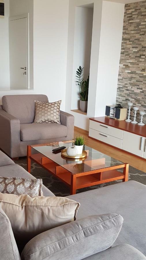 Apartmani Eterovic Baška Voda Extérieur photo